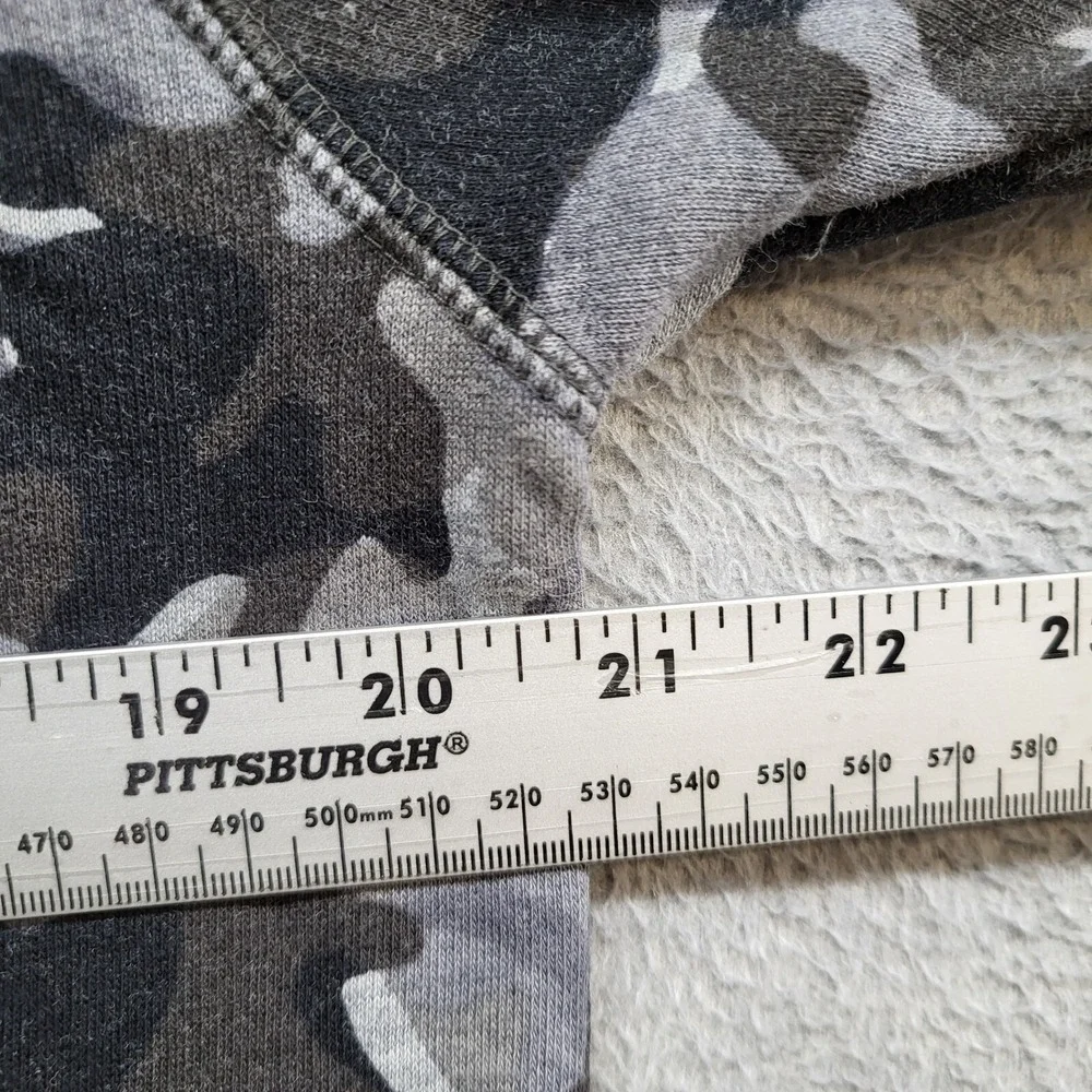 Nike Women Sweatshirt Medium Gray Camo Logo Rally AOP‎ Scoop Neck Pullover